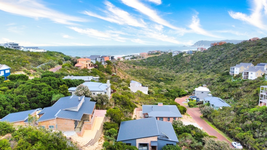 5 Bedroom Property for Sale in Cola Beach Western Cape